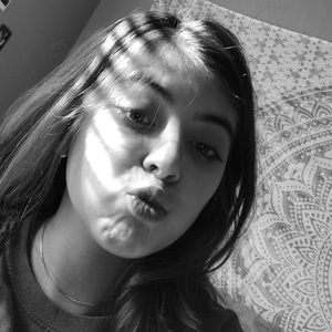 Meet your Posher, Raelee